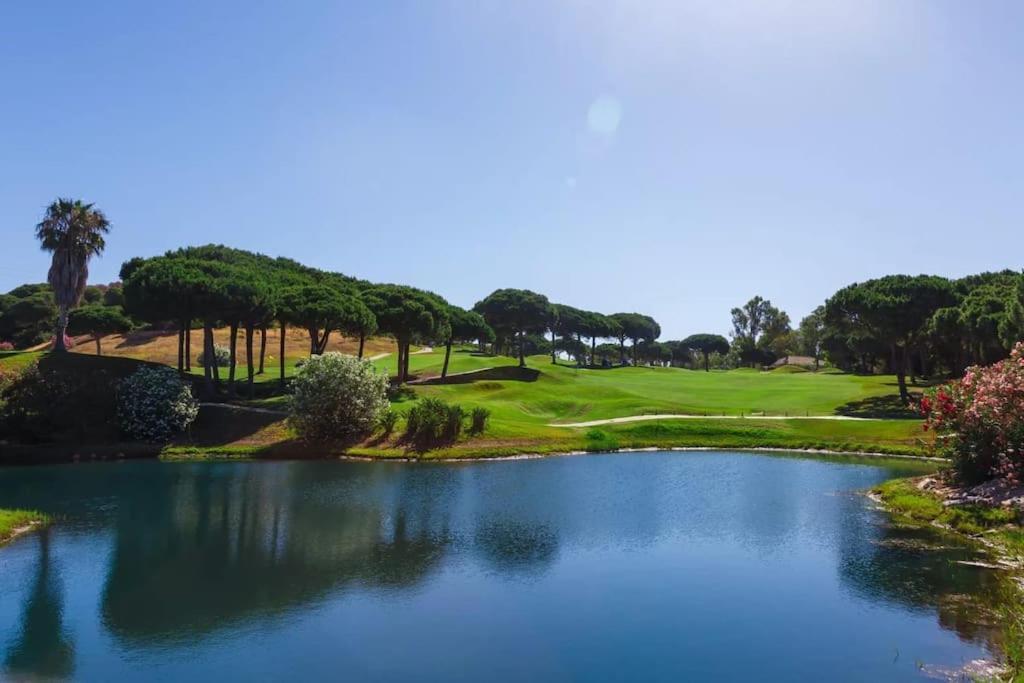 3 Bedroom Apartment, Cabopino, By Casa Del Sol Hr *